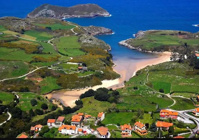 Сasa de vacaciones La Casina De De Llanes Póo